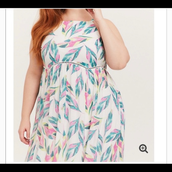 NWOT- WHITE TROPICAL GAUZE SHIRRED HEM MAXI DRESS - size 1 - Picture 2 of 8